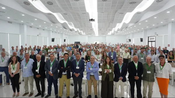 Grupo Dcoop factura 1.421 millones de euros en 2025